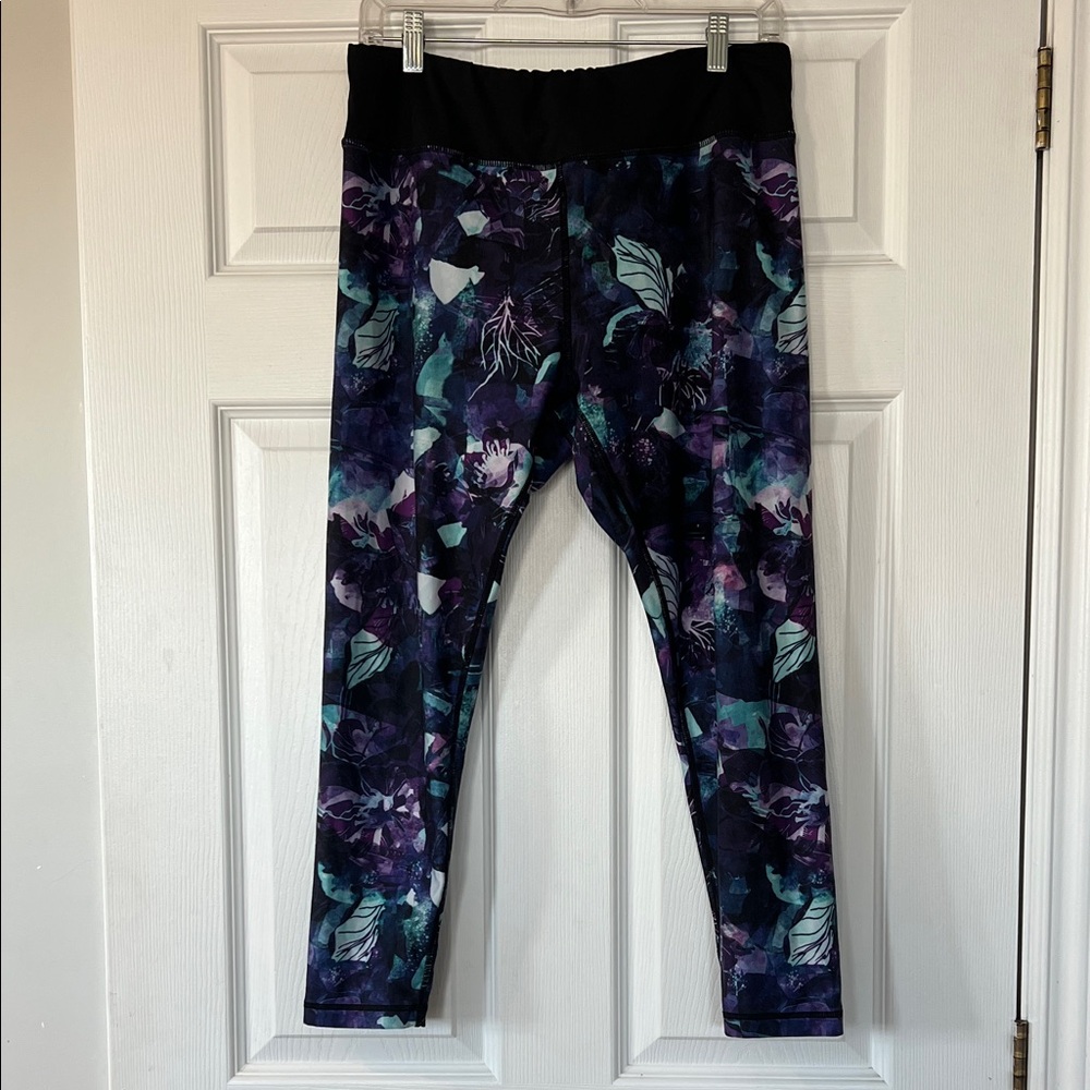 Hyba Purple Floral Print Leggings with Black Waistband